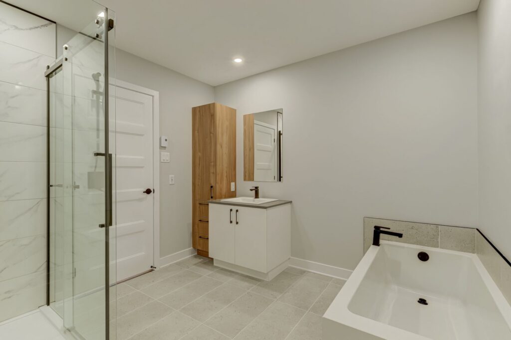 Immeuble Rue des Écuyers à Granby – photo 4
