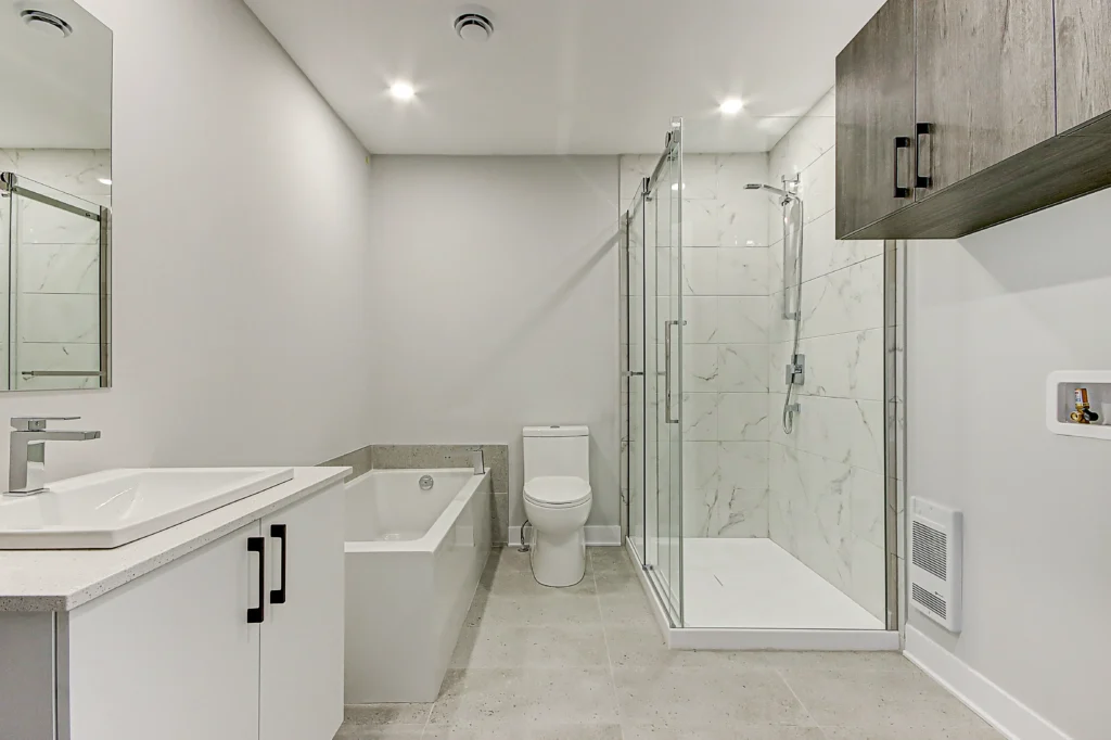 Immeuble Rue Magnone à Granby – photo 4