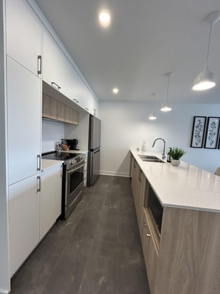 Immeuble Rue du Verbe-Divin à Granby – photo 2